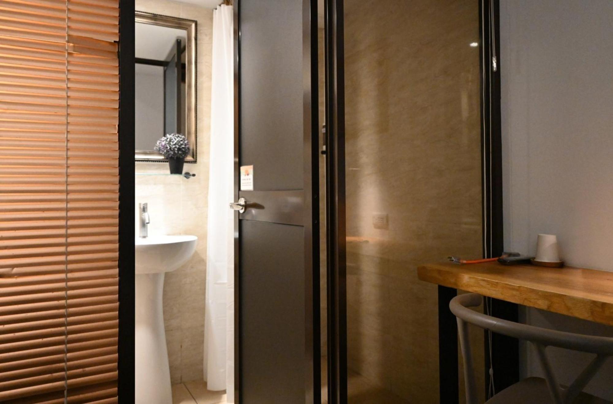 Luetel Hotel Xpark Gloria Outlets Shin Kong Cinemas Taoyuan Exteriör bild