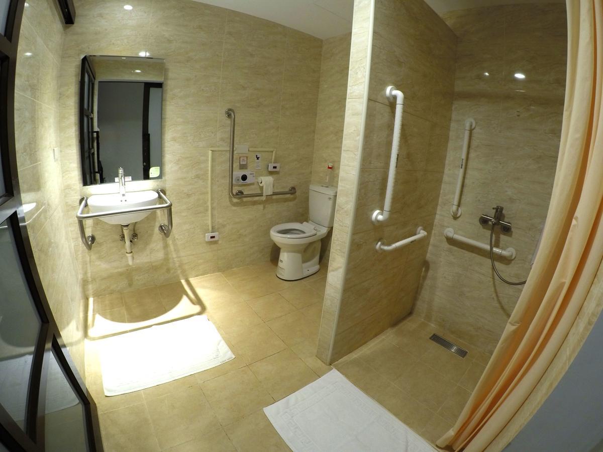 Luetel Hotel Xpark Gloria Outlets Shin Kong Cinemas Taoyuan Exteriör bild